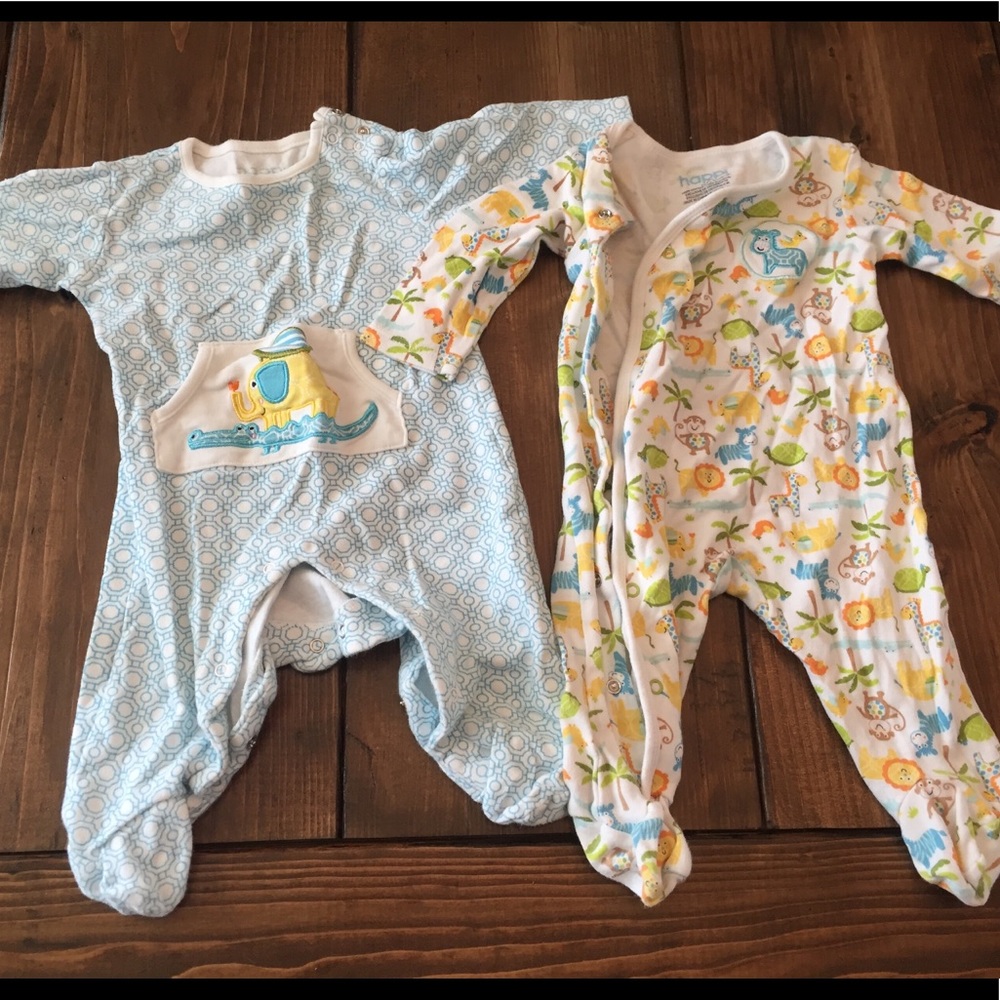2 cotton sleepers